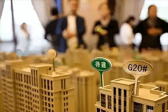危机升级！人民币破7.3，日元汇率重回160，强势美元坑惨亚洲货币