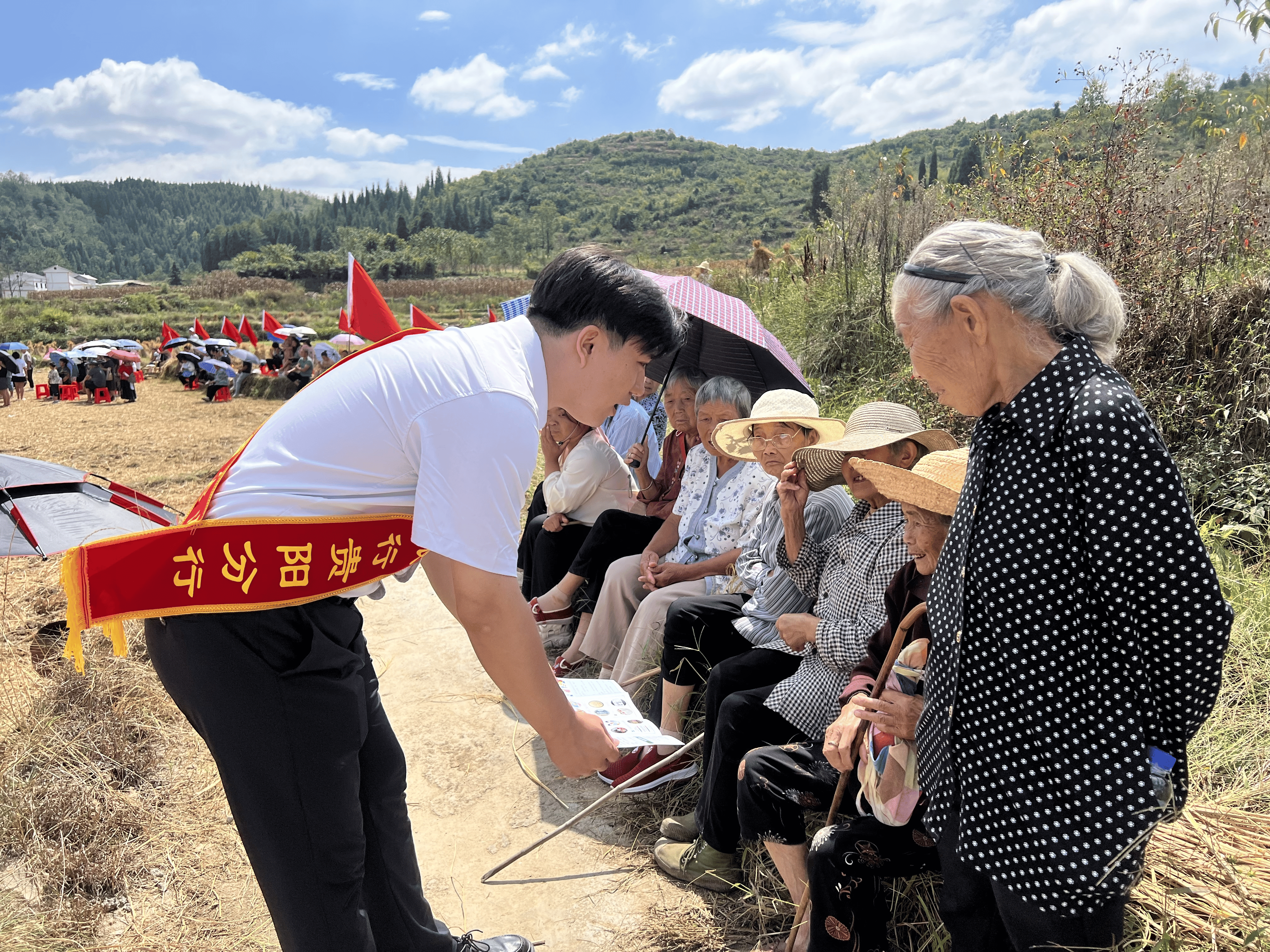 筑牢安全防线 招商银行贵阳分行多维度宣传反假货币